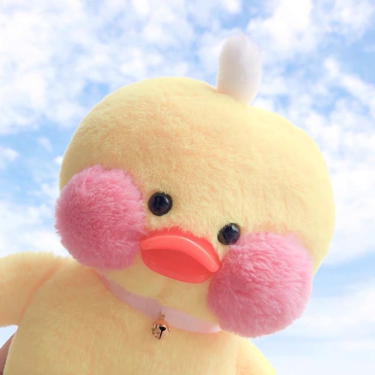 ⇢seo changbin as this cute duck plushie with big cheeks ; a thread*ೃ