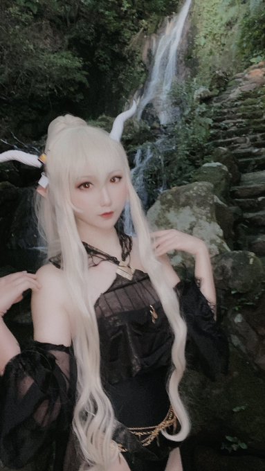 Twitterのコスプレ画像8