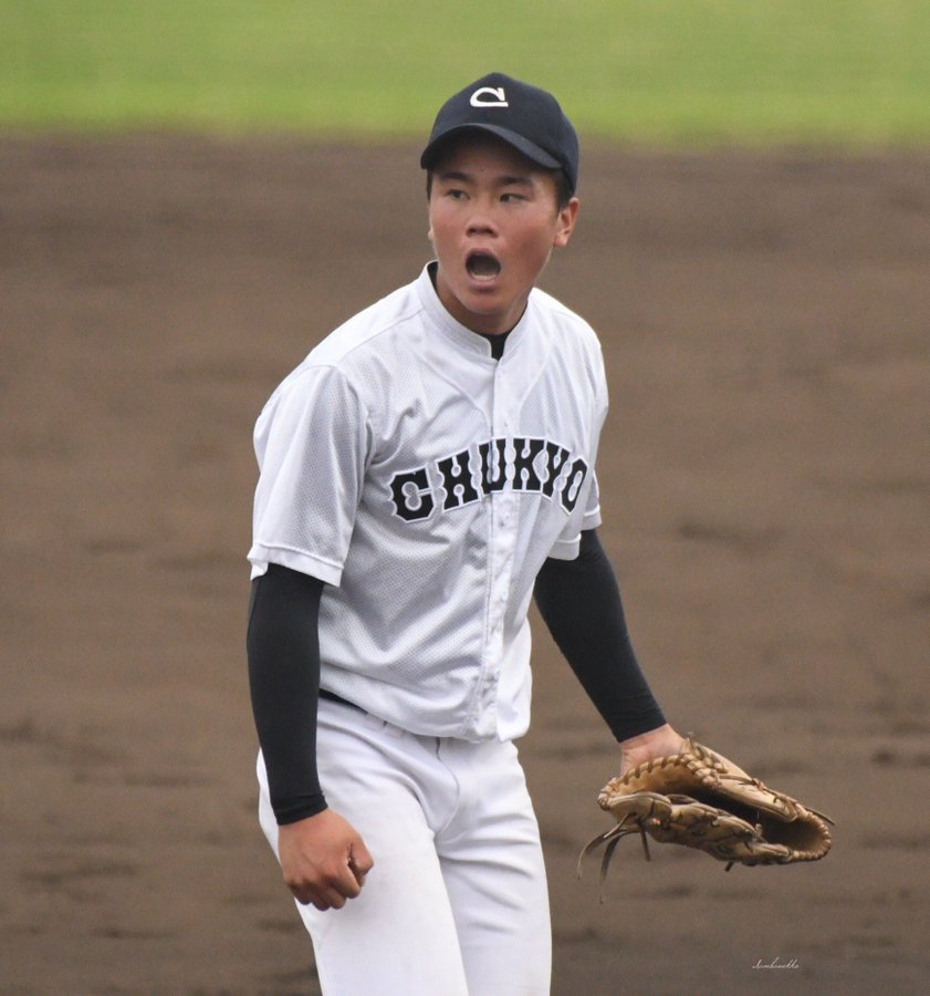 畔柳亨丞の両親 父親母親 はどんな人 職業は 怪物秘話もあった