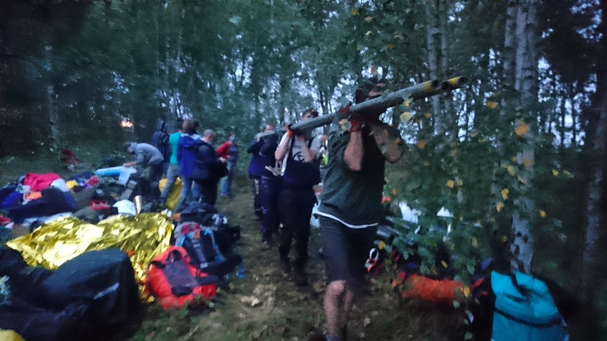 Act4ClimateJust's tweet image. En direct du port d’Anvers où 150 activistes occupent un terrain de l'entreprise pétrochimique Ineos, pour empêcher le chantier d’une nouvelle méga-usine: Ineos Project One. Un projet fossile destructeurs. #IneosWillFall #byebyeIneos