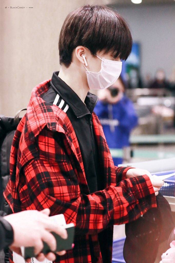 hourlypjisung's tweet photo. #JISUNG #지성 #星星 #ジソン https://t.co/whptZ25MrE
