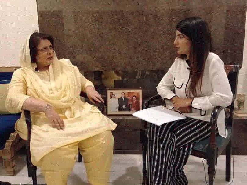 PYAM_PAK's tweet photo. Some clips during #InterviewRecording program #FlashPoint of @MadamDaultana (PMLN) for #PYAM, host by @Mahrukh.

@MaryamNSharif
@Atifrauf79
#MahRukh 
#TeamPYAM 
#DigitalMedia 
#1stMediaPlatform4Youth
#ExplorePakistan2021 https://t.co/dwsk4cx9yA