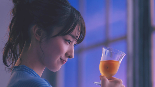 チョーヤ梅酒cm21の出演女優は宮本茉由 歴代出演者もまとめてみた