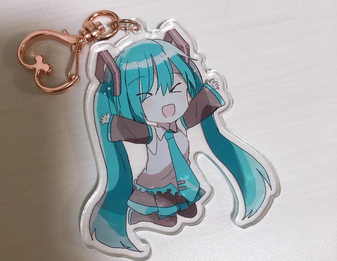 愚痴ばっかじゃあれなんで初音ミク置いときます 