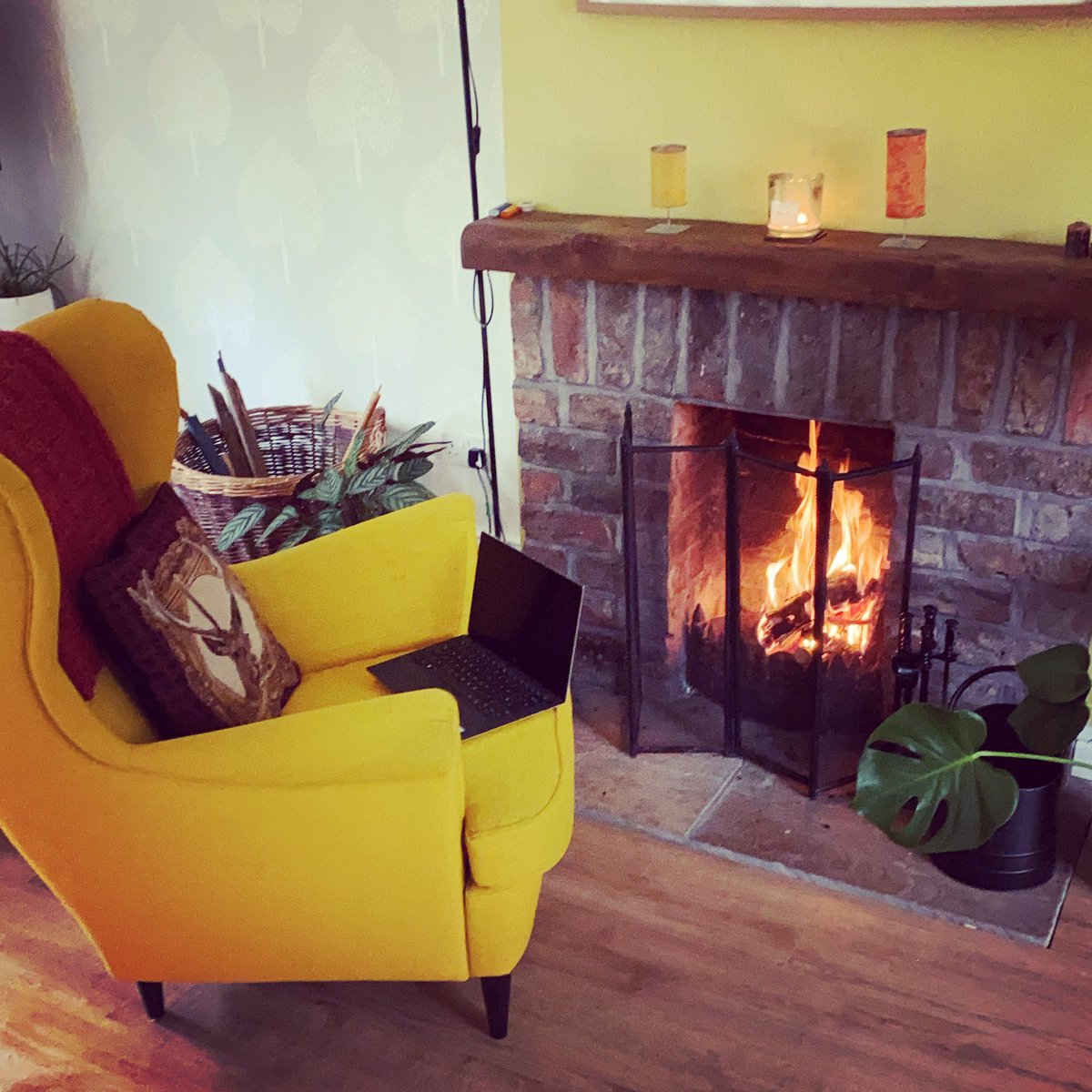Today is definitely a pull the armchair right up to the fire and write kind of day... 💛

Final touches to my debut middle grade novel before submission! 🙂

#KKsDiary 
#MgLit #aspiringauthor #Writer #writerscommunity #amwriting #childrenswriter