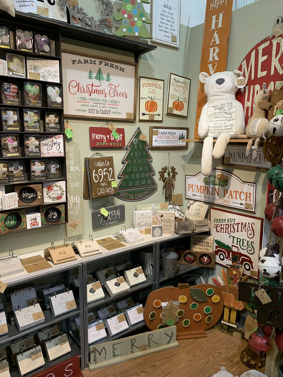 4HomeStore's tweet image. Our Fall and Christmas merchandise is out and ready for you at @FriscoMerc!