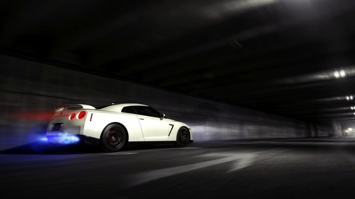 Mayawitch Naisen団 Nissan Skyline R35 Gt R Backfire Version バックファイヤーにも見えるが Needforspeedシリーズでナイトロ ニトロ を使うとこんな演出エフェクトが出ます バックファイヤ ってカッコいいけど余り車に優しく無いと聞きますw