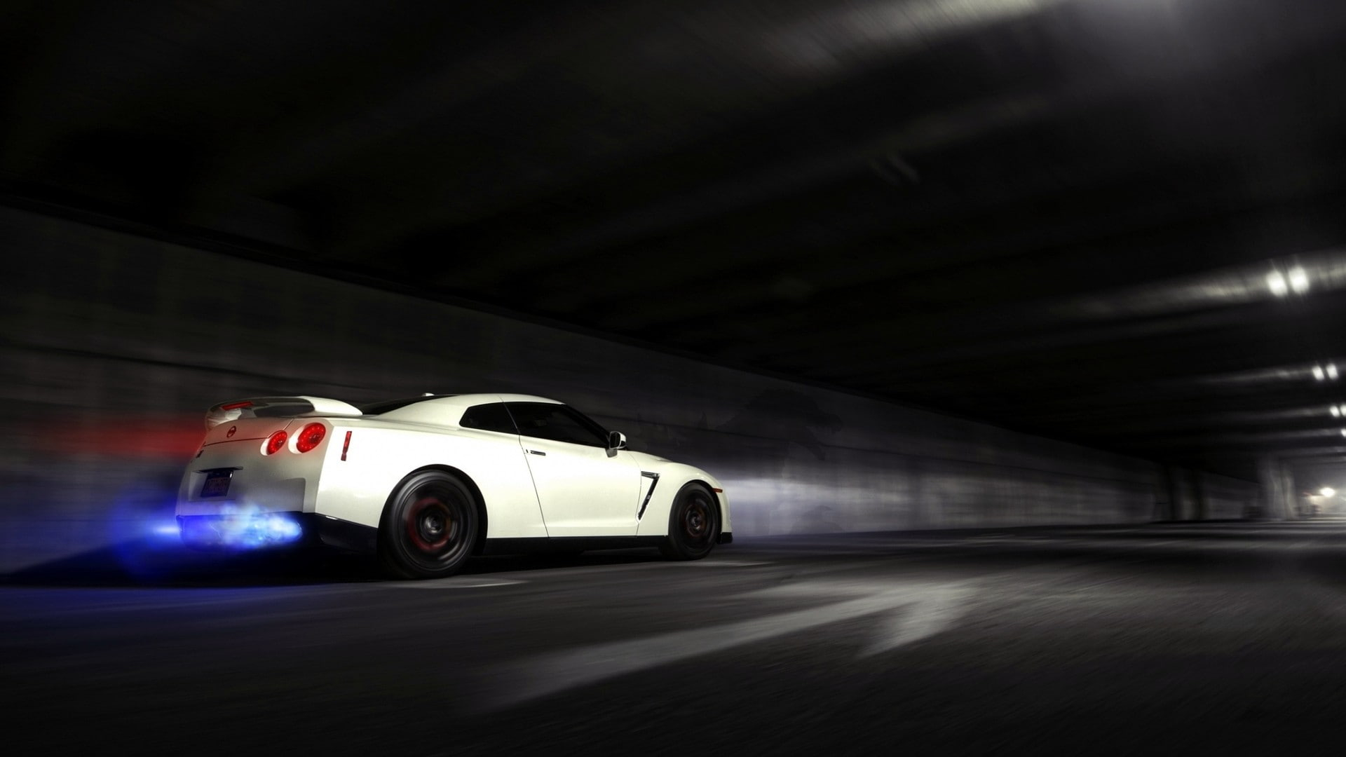 Mayawitch Naisen団 在 Twitter 上 Nissan Skyline R35 Gt R Backfire Version バックファイヤーにも見えるが Needforspeedシリーズでナイトロ ニトロ を使うとこんな演出エフェクトが出ます バックファイヤ ってカッコいいけど余り車に優しく無いと聞きますw