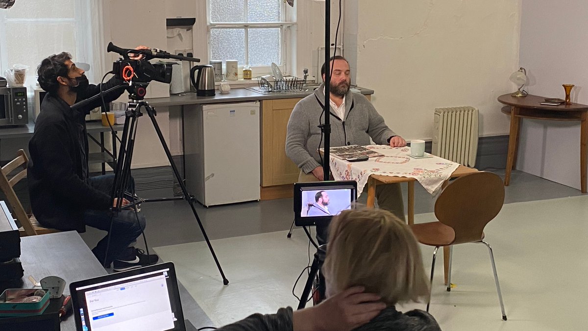 BrocJackTheatre's tweet photo. It's a wrap for our final short films for #CONNECT Many thanks to @mara4_allen @BryanPilk @MatthewParker75 #SamBland, #PabloRojo and writer @elliotjclay for their fabulous work! Great to have creativity back @BrocJackTheatre Thanks to @ace_national for making this possible. https://t.co/xm3g3sE4Ab