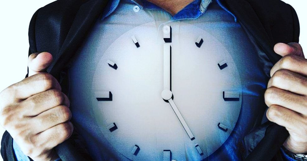 belisahealthy's tweet image. Do you tend to wake up in a daze after hitting the snooze button once or twice? 🙏🏻🧘😌🌅⏱️🕊️ #namaste, #hoursofpower, #chronobiology, #bodyclock, #circadianrhythm, #upsanddowns, #ridingthewaves, #biologicalpeakperformance   
bottomlineinc.com/health/wellnes…