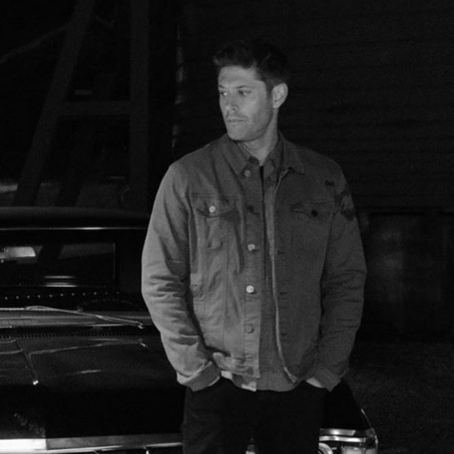 This frame is for sure post episode 18, because Dean has the same jacket of episode 18 and the handprint of Castiel on his shoulder, also the light is the same. plus, his posture is the same as int he photo Jensen posted. #spnspoilers