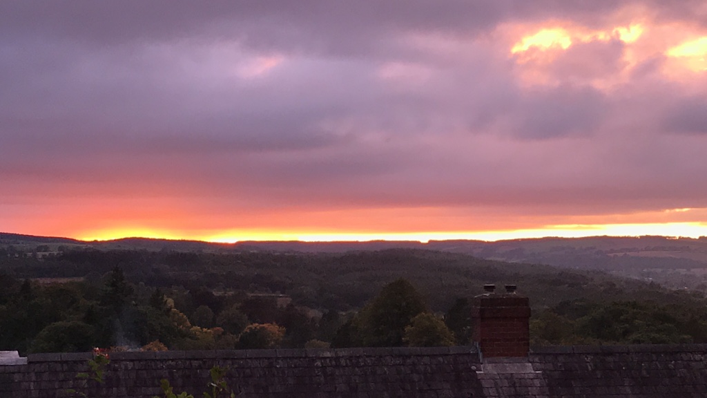 hjd_aitken's tweet photo. A little colour for a grey day - last night’s sky in the Tyne Valley. 
#sunsets #Northumberland #StormHour 
#skydistraction https://t.co/dZNIwUndeg