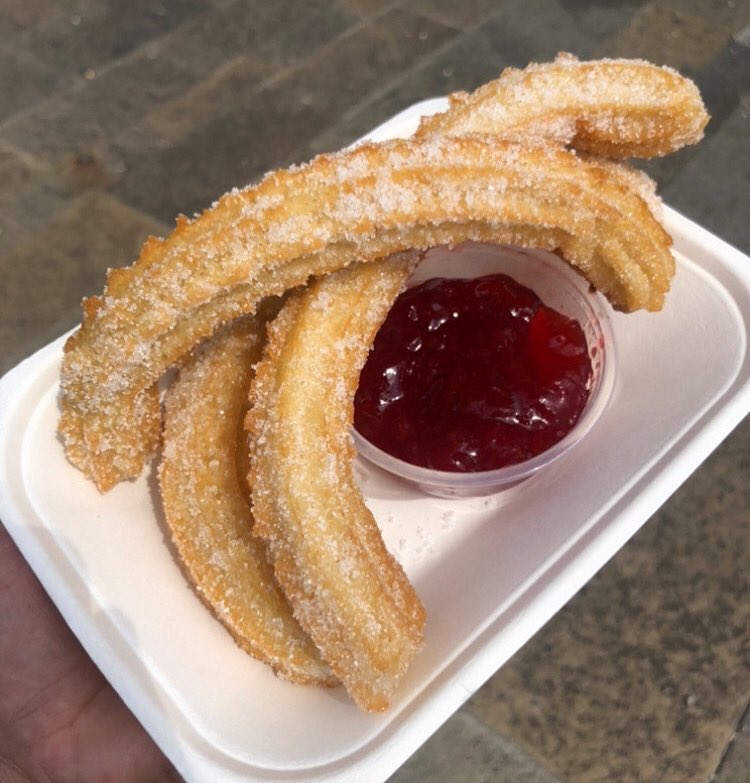 Comfort food at its best at #foodPark #Eddington today. Crisp crunchy churros to go along side Fish &amp; Chips, steamed Bao + locally roasted coffee. 🚚Grab your umbrella and join us on the Market Sq. from 12 ‘till 2pm. ☔️ 

<a href="/churros_bar/">Churros Bar</a> 
<a href="/PimpMyFishUK/">Pimp My Fish</a> 
<a href="/GuerrillaKitch/">Guerrilla Kitchen</a>
@vg_coffee