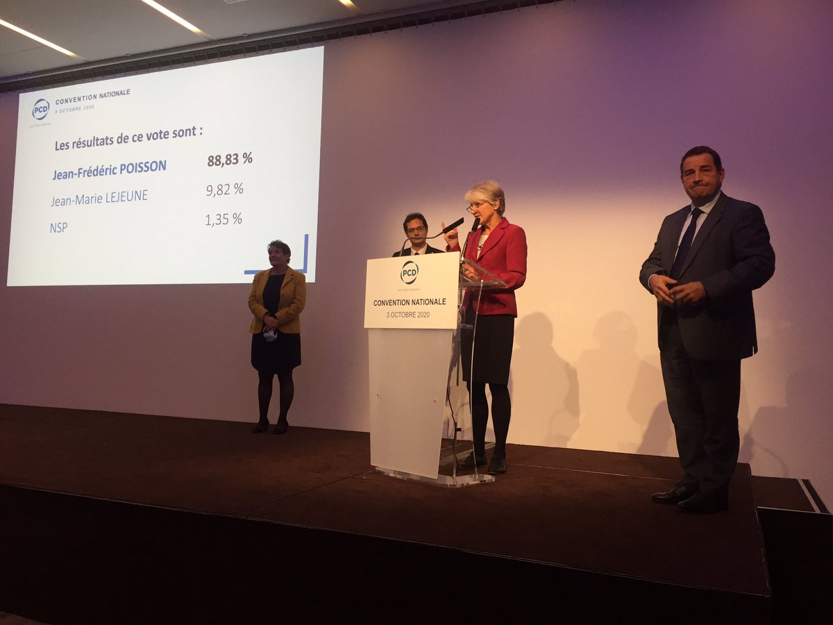 jfpoisson78's tweet photo. 🔷Très honoré d’être réélu pour 3 ans président de notre parti avec @KrysmannB Sec Gale et @OlivierPIRRA Trésorier. Merci à @MariedeBlic et @pascalpoirot17 d’avoir accompli précédemment ses missions. Pour ses presque 20 ans, le PCD s’appellera désormais 🔶VIA | la voie du peuple. https://t.co/MrHxpv02UV