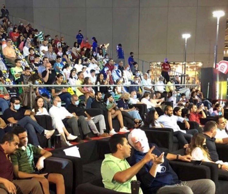 chrisnut1921's tweet photo. @insidethegames @PSAWorldTour Can’t believe this event is being promoted like this with no social distancing going on. So many people in the UK living under tight restrictions and we have to see the crowd in Egypt with no social distancing. Shame on you @PSAWorldTour and @Eurosport_UK  @Eurosport https://t.co/UbsMUemsdX