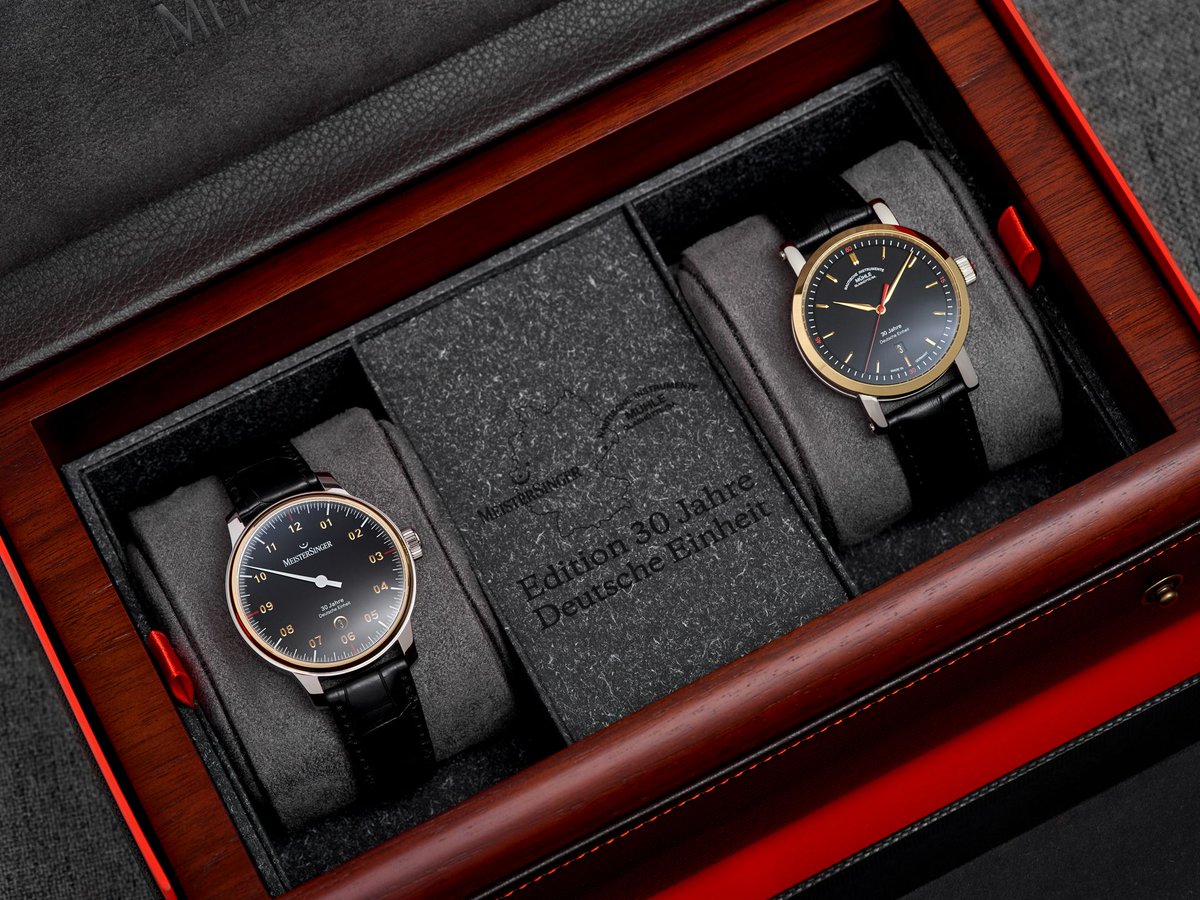 MeisterSingerMS's tweet image. Das historische Ereignis ist die Voraussetzung für eine gelungene Ost-West-Beziehung zwischen zwei Uhrenherstellern: Die gemeinsame Edition zum Tag der Deutschen Einheit von MeisterSinger und Mühle-Glashütte mit Lünetten aus 18 k Gold.#DeutscheEinheit #watches #MeisterSinger