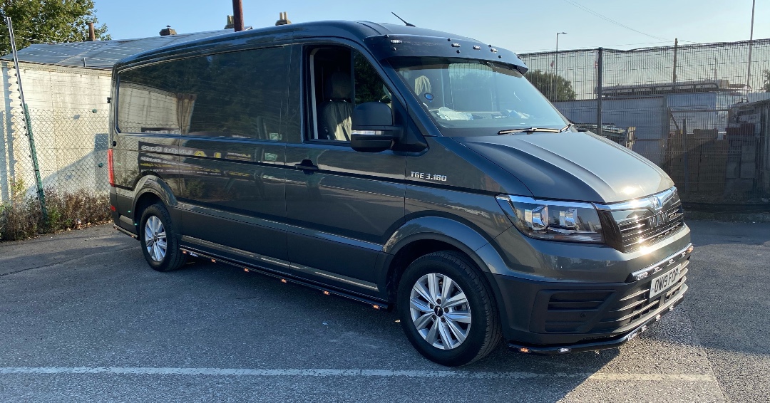 LALightBars's tweet photo. Another MAN TGE completed this week.. Thank you Jim for your custom!
- Acrylic Sun Visor With LED's
- Grill Bar With Flush Strobes
- Low Bar 
- Side Bars
- Rear Quarters 
- Back Bar (Over Camera) 
------
T: 01205 460625
E: sales@lalightbars.co.uk
W: https://t.co/dEmf1ODoxA https://t.co/tvil7YVIMu