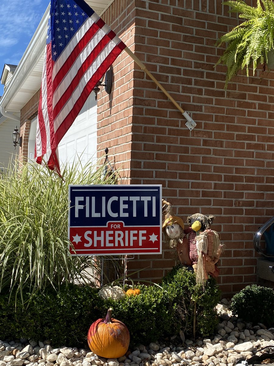 MJF4Sheriff's tweet photo. 🚨🚨 We are a month away from the election! If you have a “Filicetti for Sheriff” sign, I’d be honored if you could put them up to show your support.🚨🚨

My team and I are running low on signs so any new requests may not be fulfilled. https://t.co/Ew5UVsOQht