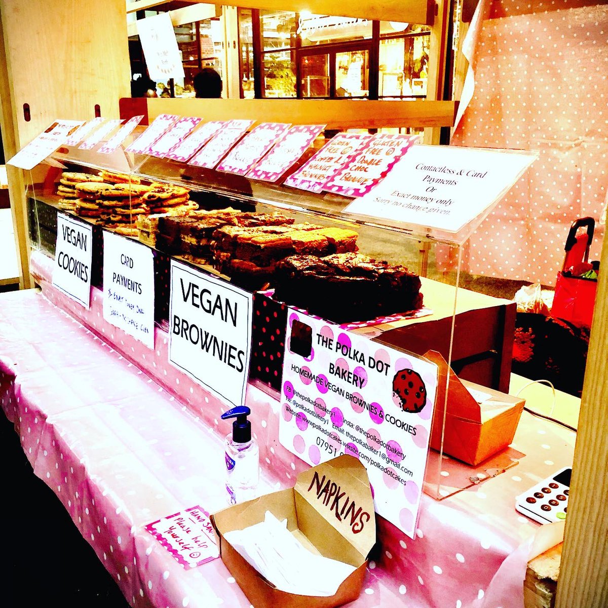 polkadotbakery1's tweet photo. Iโm here @oldspitalfieldsmarket today and tomorrow 10am - 5pm. Forget #stormalex and come on in. #allvegan #veganlondon #veganspitalfields #vegansofinstagram #ildspitalfields #besteatinginlondon #smallbatchbakery #homemade #handmade #homebythesea https://t.co/KT3aPaxlTV