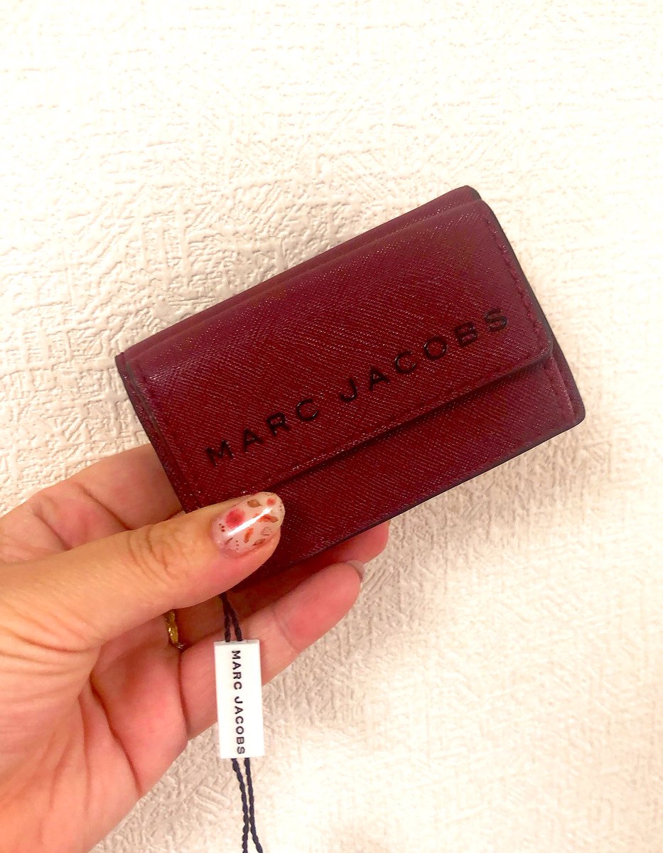 New wallet👛

#MARCJACOBS
#miniwallet
#プレゼント🎁