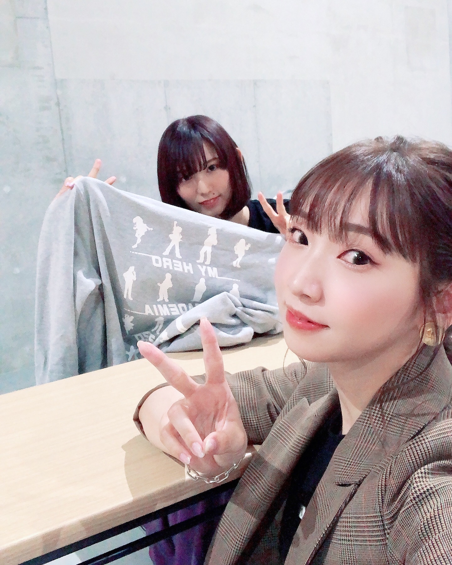 ゆかな　井上麻里奈　直筆サイン（東京電機大学　秋葉祭2016） ゼンレスゾーンゼロ 朱鳶役の井上麻里奈直筆サイン - メルカリ