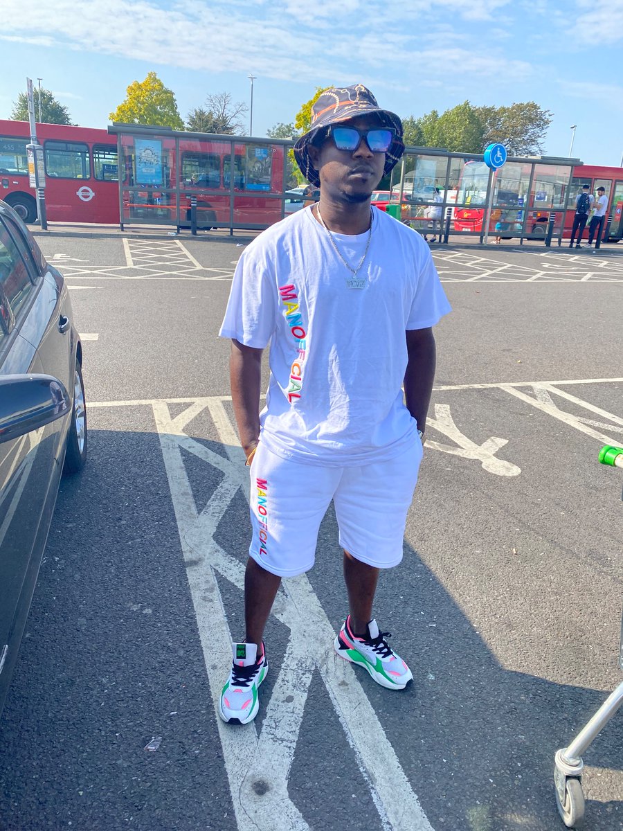 Flowkingstone_'s tweet photo. So what’s ya favorite punchline on the latest Flowking Stone Best rapper Africa album ? #BraAlbum https://t.co/jc6uBbJjAP https://t.co/KnXxqaduKU