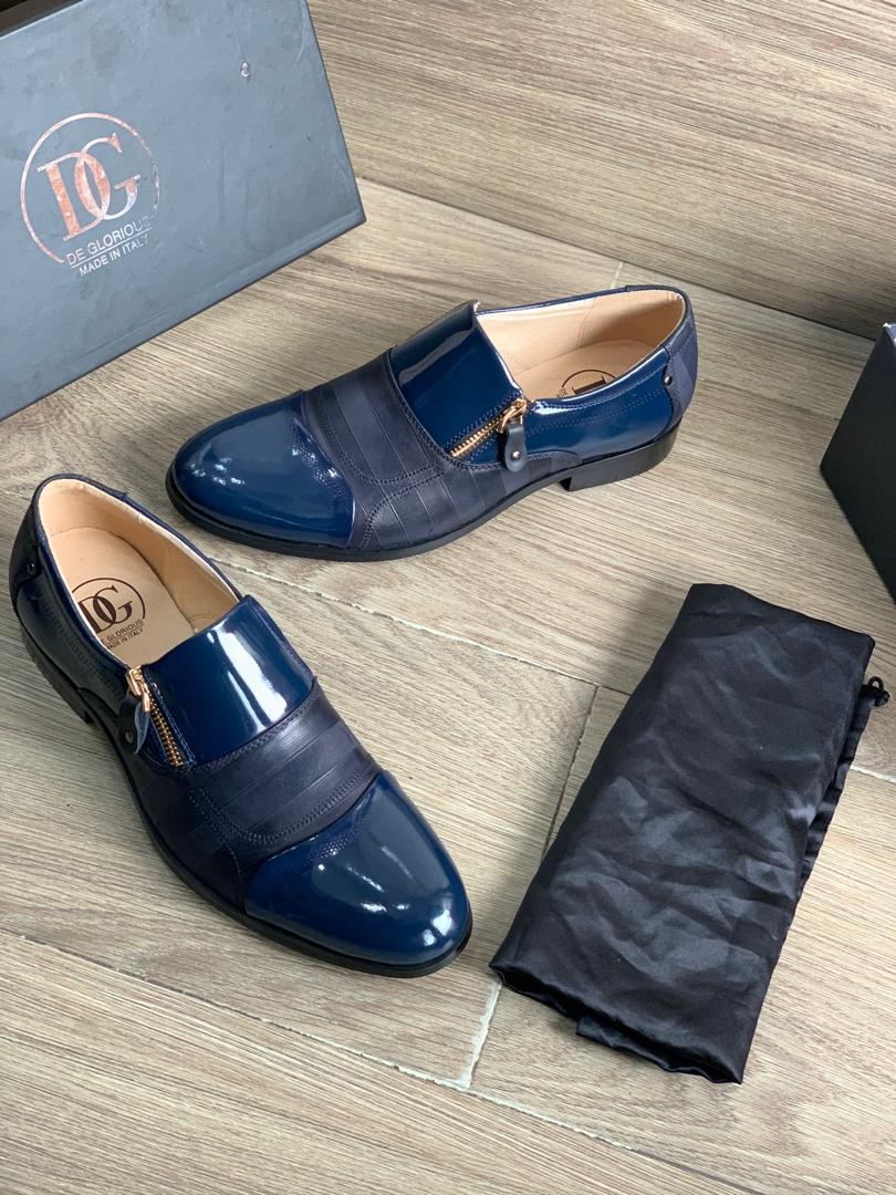 Where are the grooms and groom's men on my TL? You gotta check this outSomebody's son deserves to have one of these designer shoes in his collection..Price : 31,500Sizes 40-46DM/whatsapp  http://wa.me/2347067033552  to order.Please, RT, my grooms/clients are def on your TL
