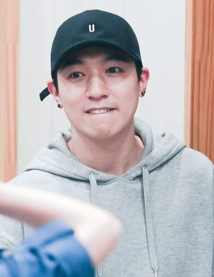 Sungjin as your boyfriend. #HappyNationalBoyfriendDay a thread++