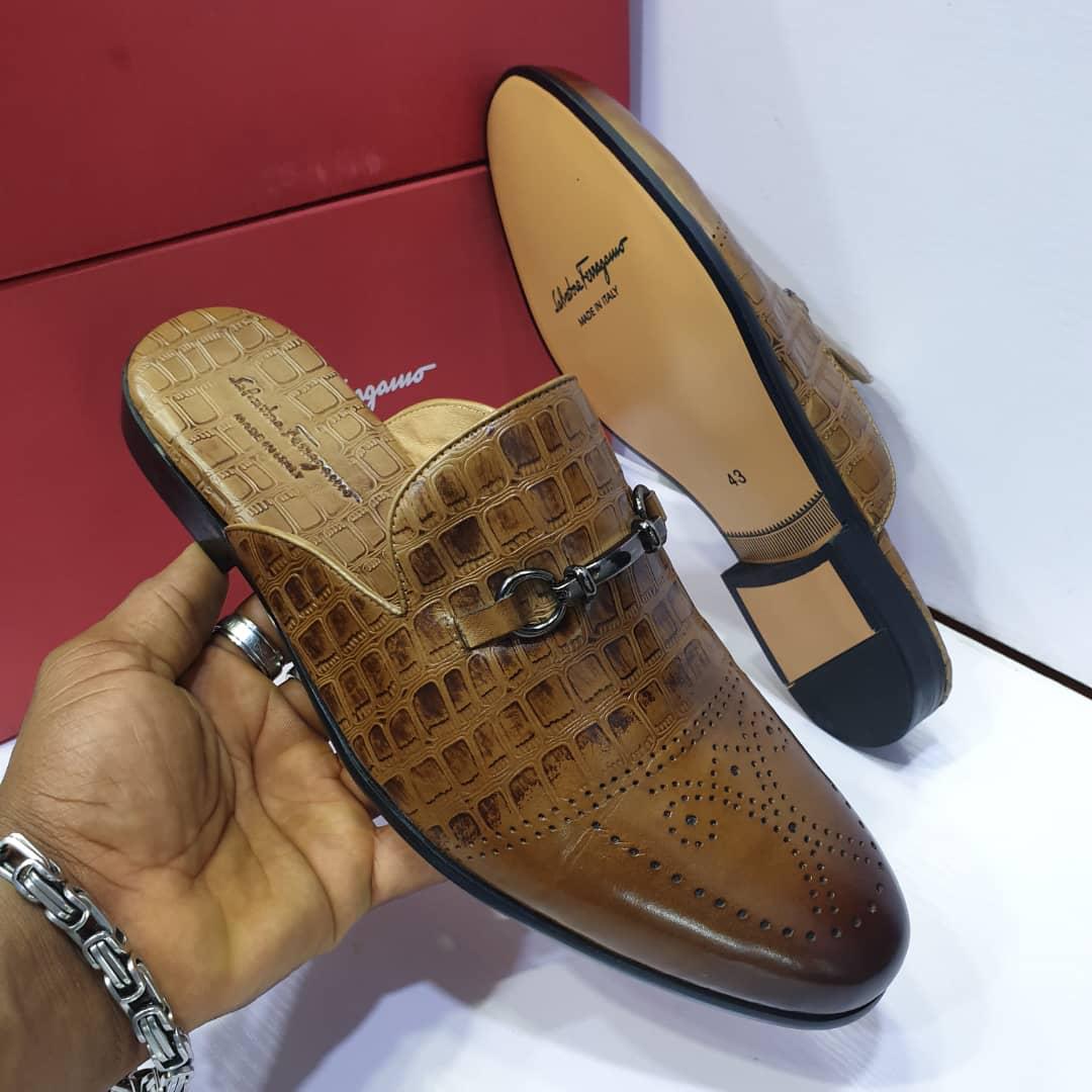 Footwear made for royaltyPrice 29,500Sizes 40-46DM/whatsapp  http://wa.me/2347067033552  to order now.