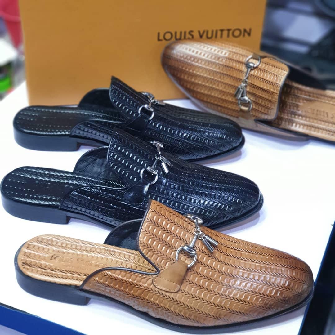 Footwear made for royaltyPrice 29,500Sizes 40-46DM/whatsapp  http://wa.me/2347067033552  to order now.