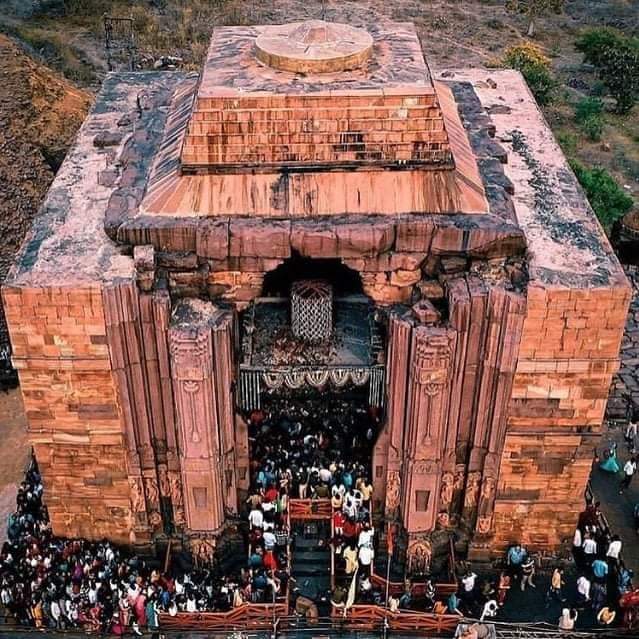 so far. If rebuilt completely, this will be the largest & the highest Hindu temple ever built. It will be higher than the Thanjavur Brihadeeswar, higher than what the Surya Temple at Khajuraho was. Actually it was abandoned due to the the fear of the shikhara collapsing on