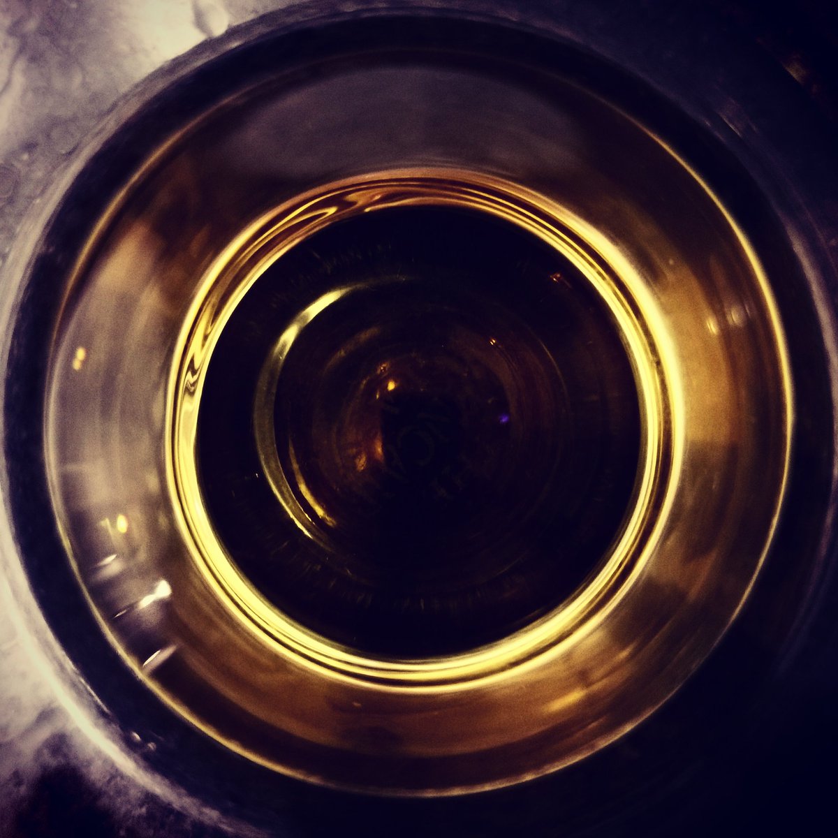 WhiskyByTheFire's tweet photo. Cheers https://t.co/aVsKlMnLJ4