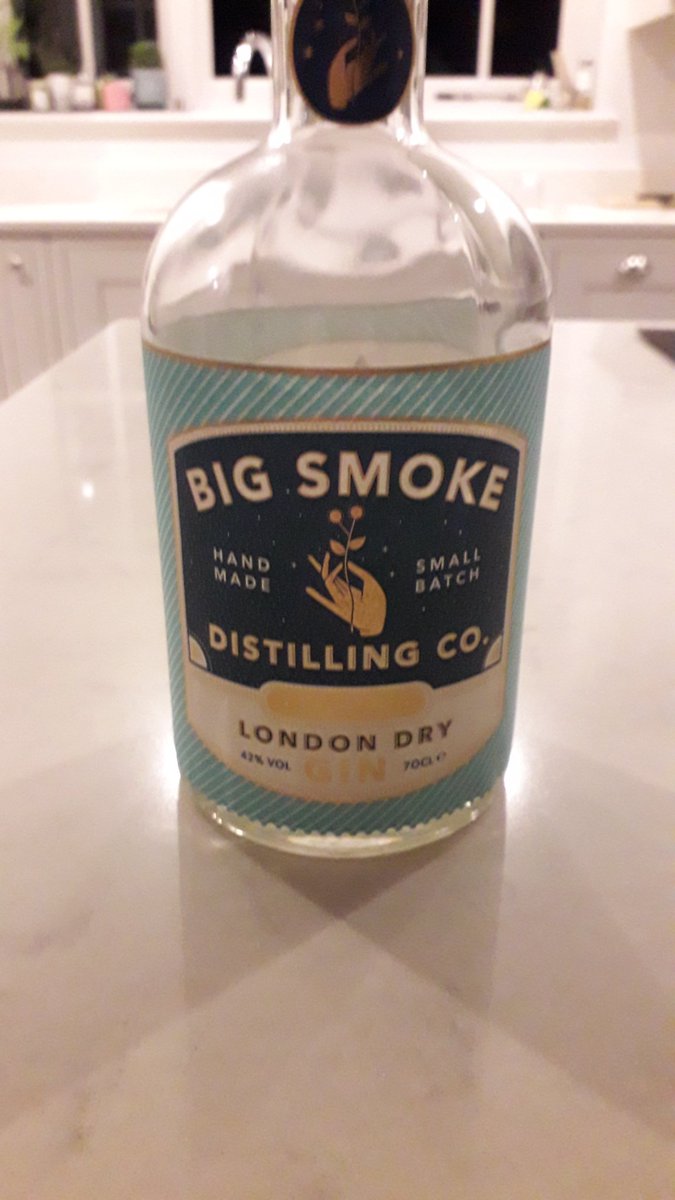 Louisajobs's tweet photo. @tomfoddy @bigsmokebrew I'm not finished with the gin yet ☺ https://t.co/lgOLYVxFXU