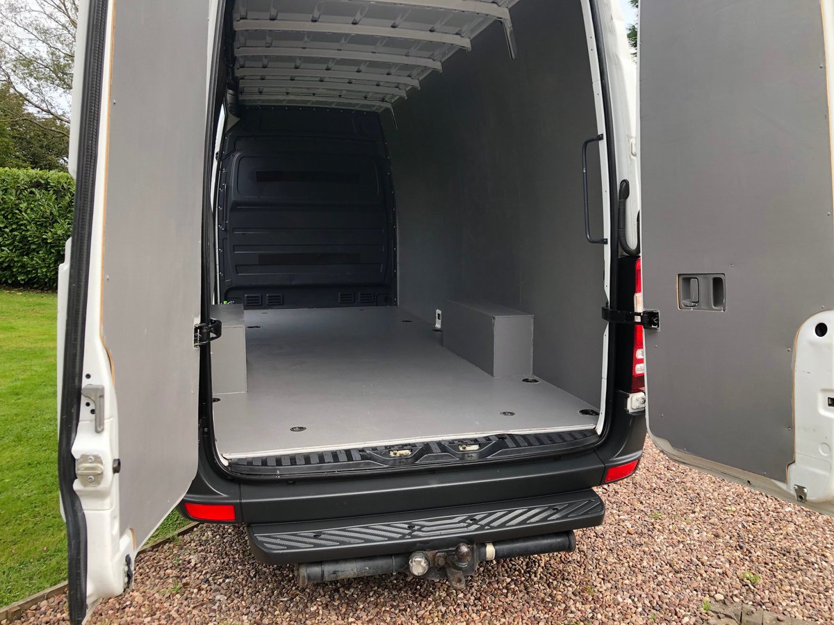 FoleyHire's tweet image. There’s plenty of room in our Foley Hire Vans! Quick and easy, great service, open 7 days a week! Call today on 01562 813402 or email us on rplgroup@aol.com 😁 #worcestershirehour #van #hire #vanhire