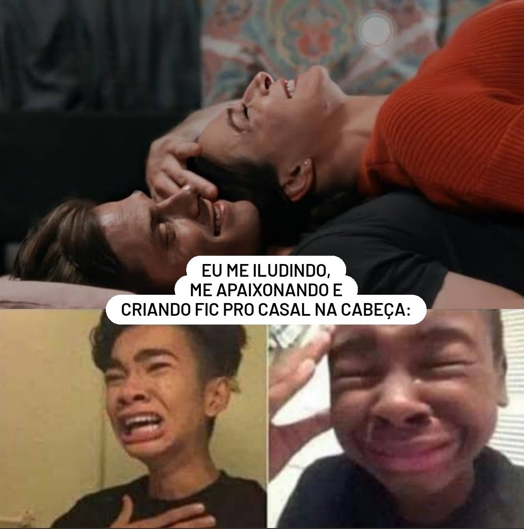 explicandooga's tweet image. Eu: "não me iludo mais com Grey's Anatomy, todo mundo morre ou vai embora!"
Shonda: "Vou criar um casal aqui"