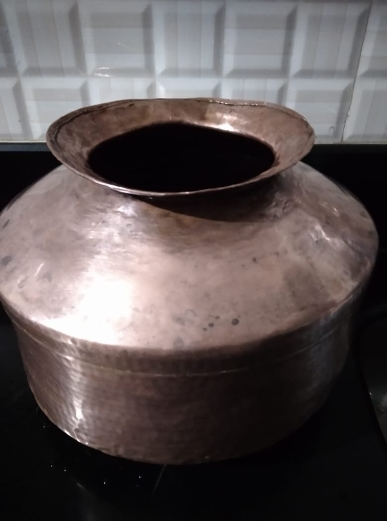 Here is a 100+ year old Copper pot of our house. Copper pot has its own importance in spiritual and health related aspect in Hinduism. Now a days Copper drinking water bottle are again in trend, not sure how much copper it contains thought, anyway here are some facts.