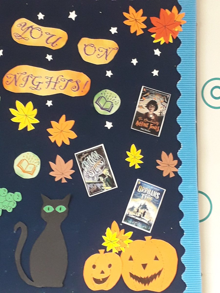 Cfpercy's tweet photo. ... Deeplight by @FrancesHardinge, Potkin & Stubbs by @GreenSofe, Orphans of the Tide by @Struan_Murray & The Haunting of Aveline Jones by @Hickesy π #books #Spooktober #libraries #LibrariesWeek2020 https://t.co/fFRH25KhJ6