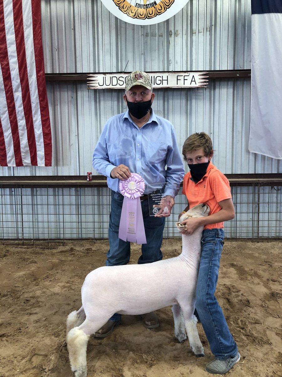 betsworthcis's tweet photo. Luke  had Reserve Grand Champion Lamb at the Judson FFA Alumni Show! So happy to be showing, even if it’s with masks! @canyonnb_ffa @amandaschumann https://t.co/0J1R4M0Ub6