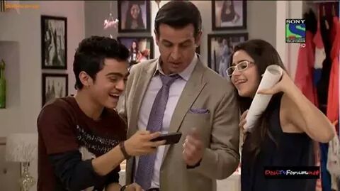 tandralahiry123's tweet photo. #HappyBirthdayRonitRoy 
To my most favourite actor
@RonitBoseRoy 
=======
#33min left
===========
❤❤❤❤❤❤❤❤❤❤ https://t.co/Df2TN7FGQD