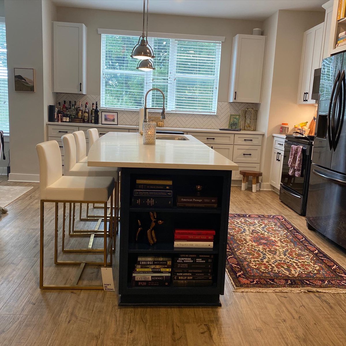 Designing Women Inc. tweet media