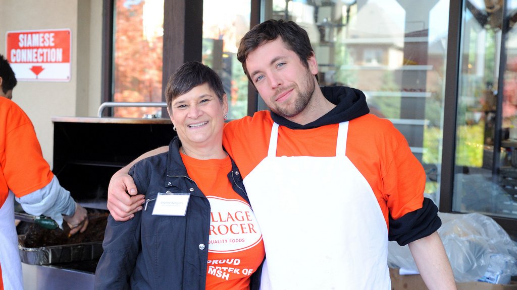 OakValleyHealth's tweet photo. The weekend is here &amp; @villagegrocer has what you need for your Thanksgiving. While you're there consider making a donation at the registers to thank our frontline staff &amp; thanks to the MacDonald family, your donation will be matched $1 for $1. Thank you for your generosity📷2019 https://t.co/wDoSI1m87w
