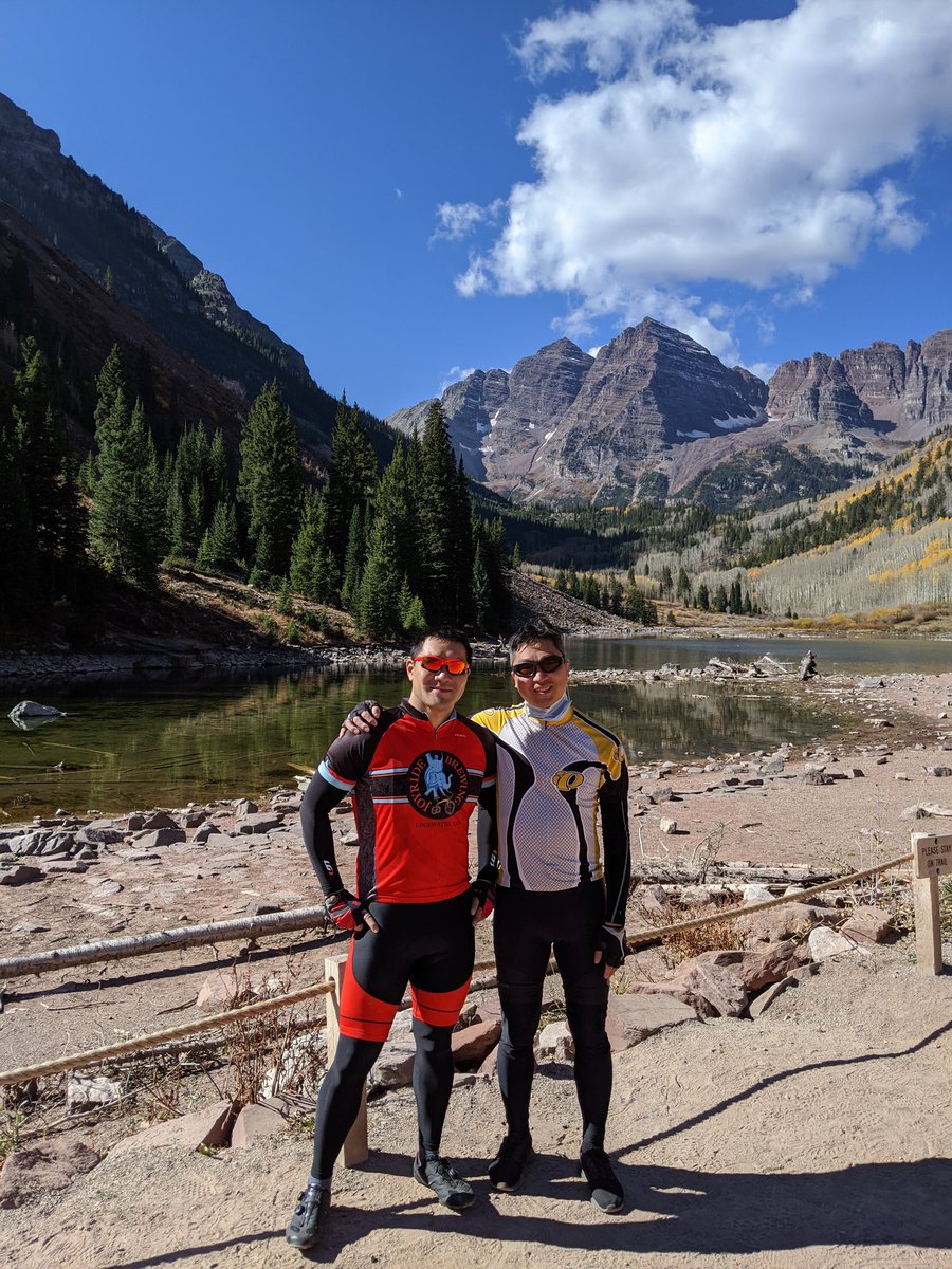 Made it to the Maroon Bells by bike with <a href="/NitroPup/">Fuzzy McSmoot</a>! A little grind to the top but otherwise a great ride. Too many e-bikes, low water in lake, little snow, and not many leaves left. ☹️ But still the Bells are awesome.