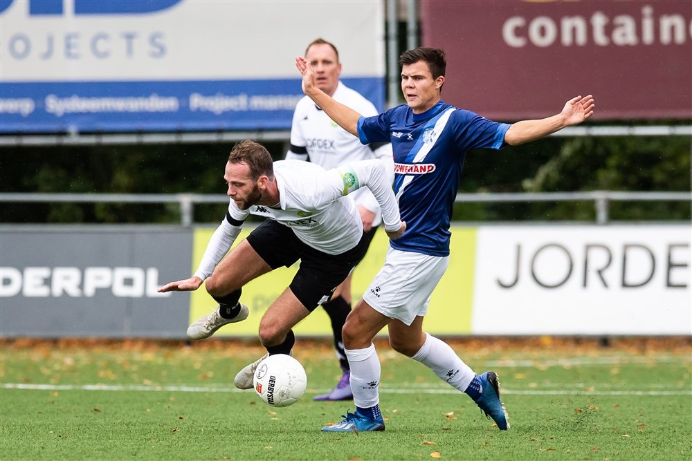 KvvQuickBoys's tweet photo. πΈ FOTO'S | De competitiewedstrijd tussen @vv_ASWH en Quick Boys (2-0) in beeld.
#aswqui https://t.co/uVqmTNdaTf