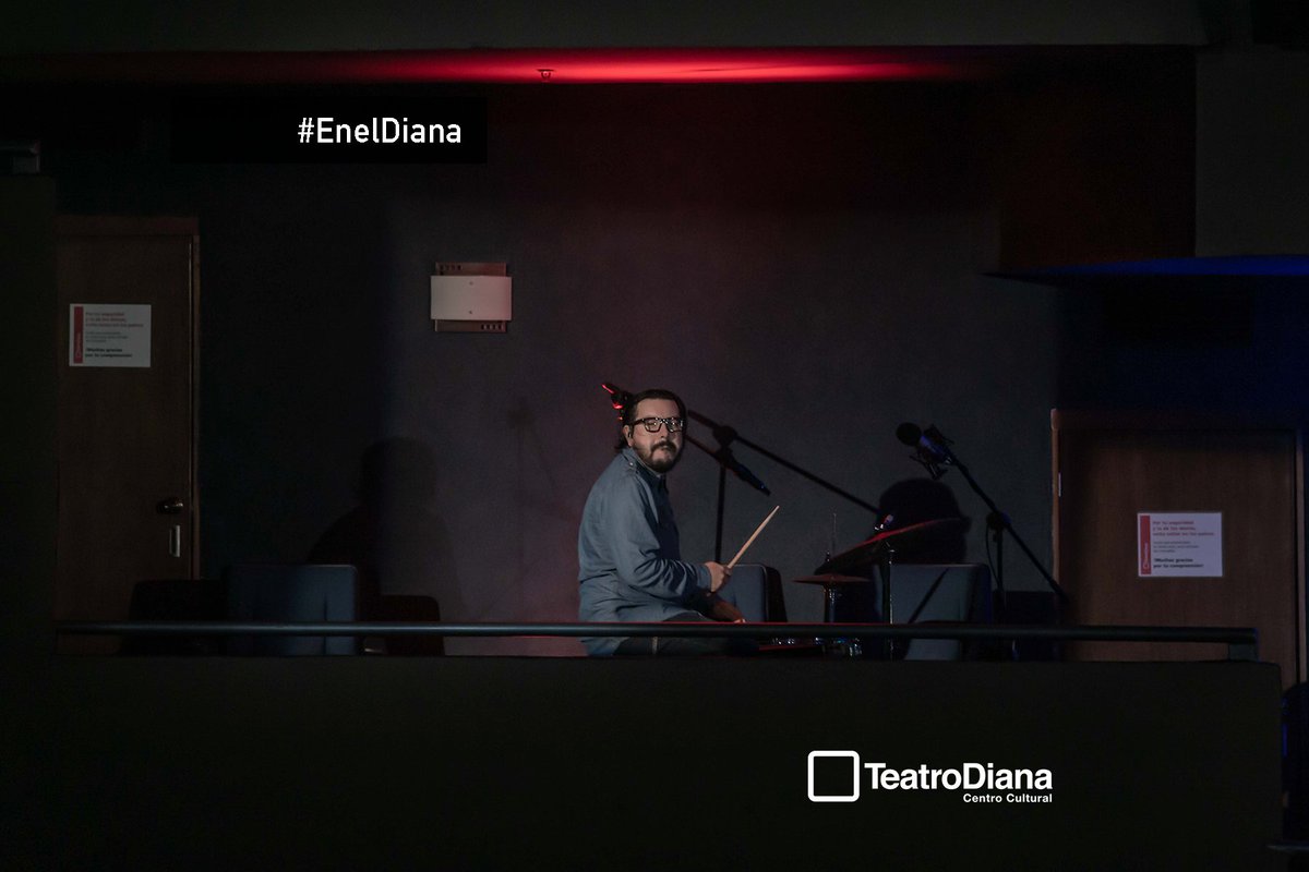 teatrodiana's tweet photo. ¿Disfrutaron la presentación de #lospokerjazzparty con producción de #stageonlinetv?
¡Un concierto digno de repetirse!
Por lo pronto, les dejamos algunas fotos del evento.

¡Gracias por acompañarnos!

#TeatroDiana #StageOnLine #LosPokerJazzparty  #ElDianaEnLinea #stageonlinetv https://t.co/PfTaRpBe5f