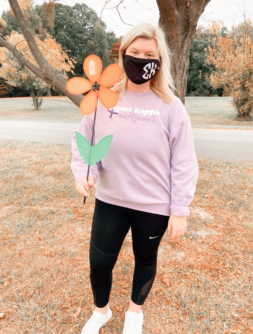 SigmaKappaZA's tweet photo. One of Sigma Kappa’s 5 philanthropies is the Alzheimer’s Association. With more than 5 million Americans living with this disease, it is the sixth-leading cause of death in the United States.

Each one of us walk a for different reason, with one goal in mind: find a cure. https://t.co/FrPgVafx4c