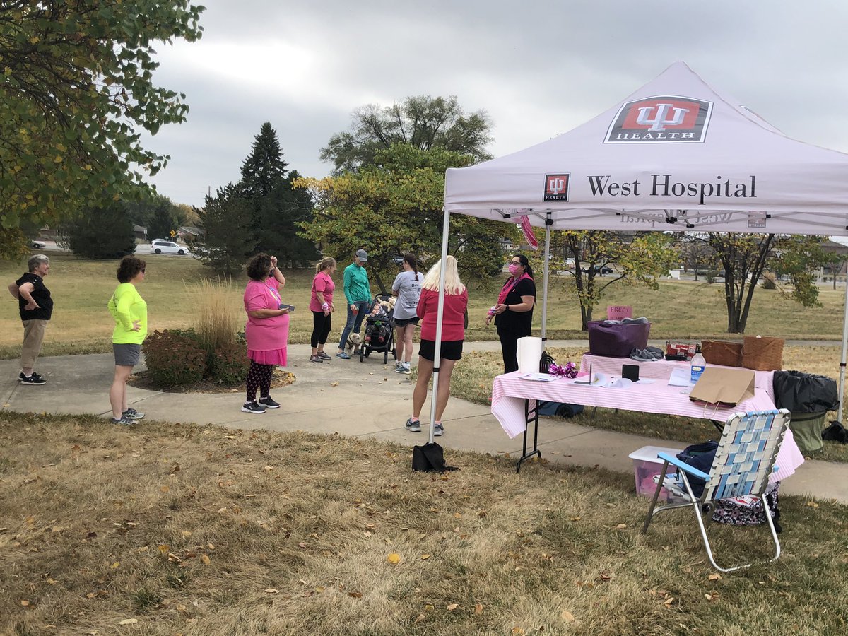 dianekhorner's tweet photo. @KomenCentralIN #walkwhereyouare Team IU Health West https://t.co/hPps7cQpbV