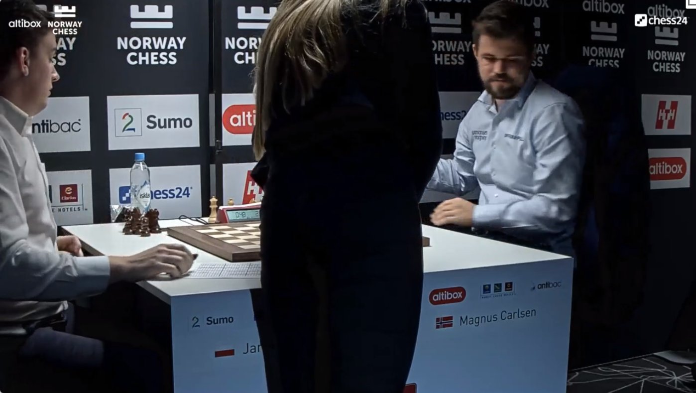 chess24.com on X: Magnus Carlsen finally loses a classical game