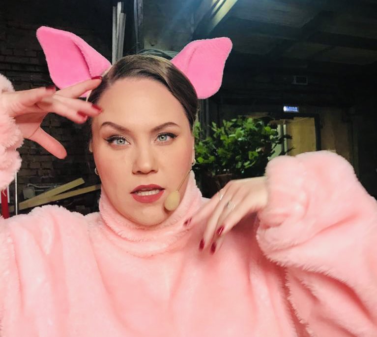 kseha_ha's tweet photo. Кошерная🐽 https://t.co/SZJhrzSWVn