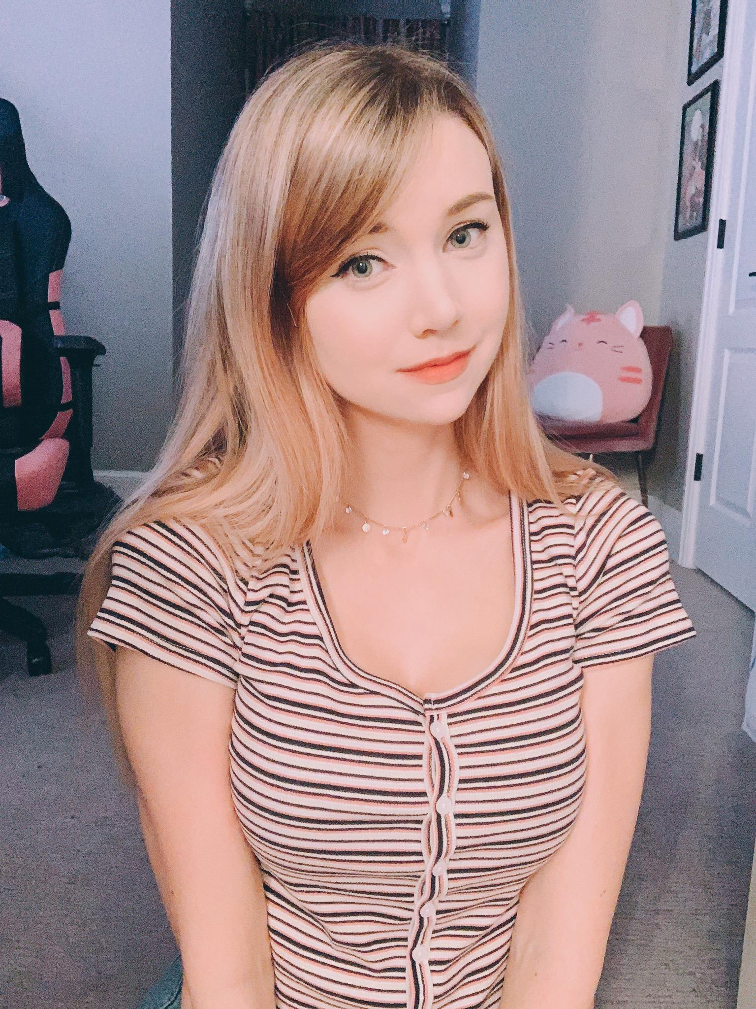 ellafreya - Twitch