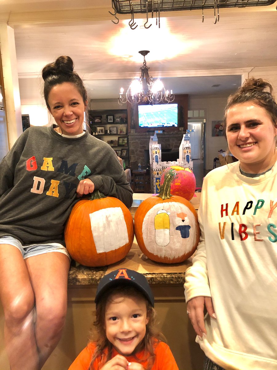 Auburn_Pharm's tweet photo. Retail girls had a pumpkin painting contest- check out our IG story to see final products &amp; vote! (Also, sweatshirts from pharmacy, Tony’s hat from @j_mbooks ❤️ #shopauburn #auburnpharmacy #weship #alabamaretail https://t.co/OhGhd1P4Ia